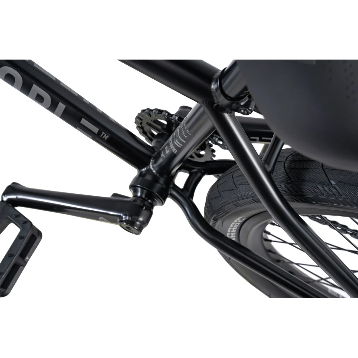 Wethepeople Envy Carbonic Complete Bike