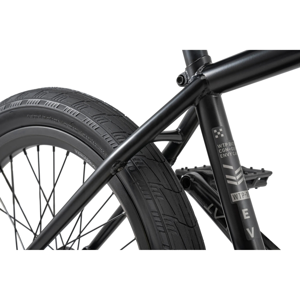 Wethepeople Envy Carbonic Complete Bike