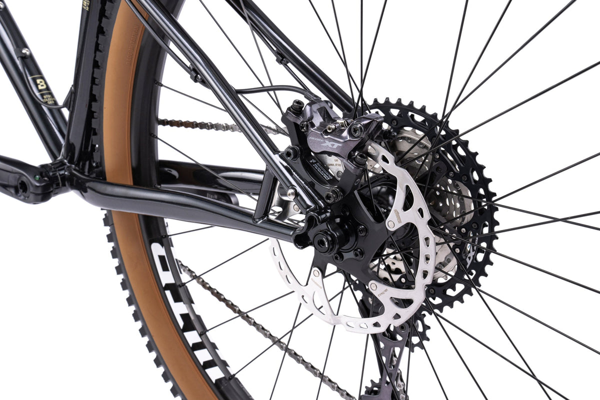 Bombtrack Cale Deore XT Complete Bike