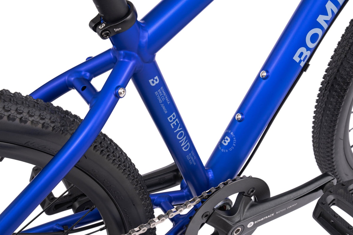Bombtrack Beyond Junior Complete Bike