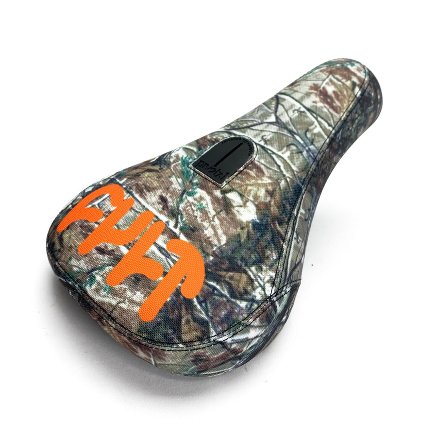 Cult Real Tree Camo Padded Pivotal Seat