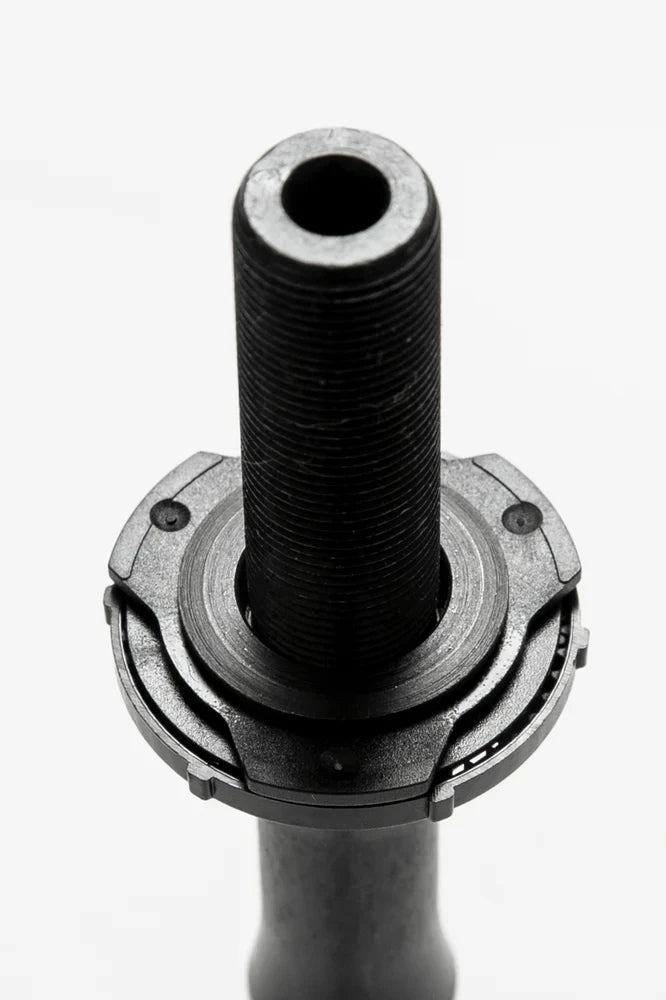 Skapegoat x 90 East F2 Freecoaster RHD Black