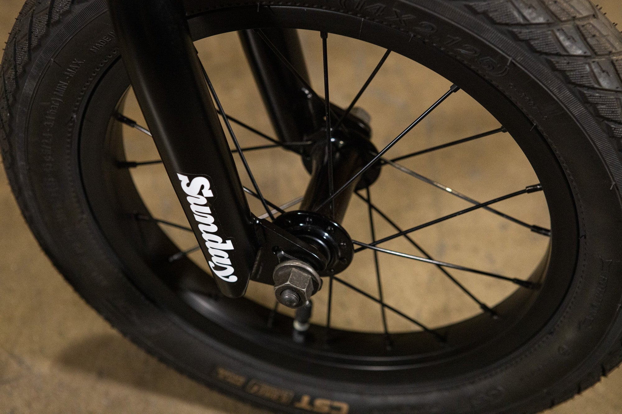 Sunday Aluminium Primer 14" Kids Complete BMX Bike