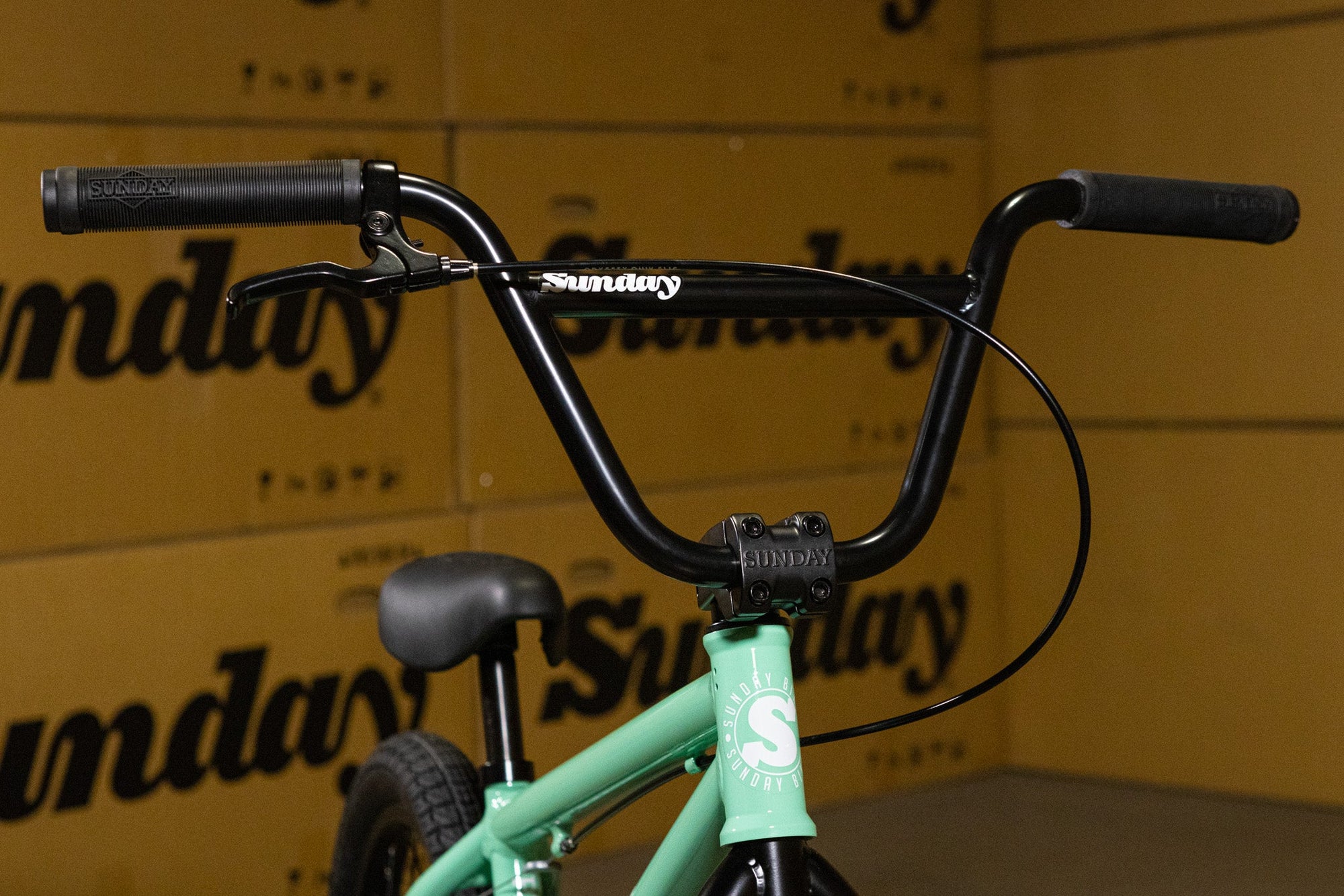 Sunday Aluminium Primer 18" Kids Complete BMX Bike