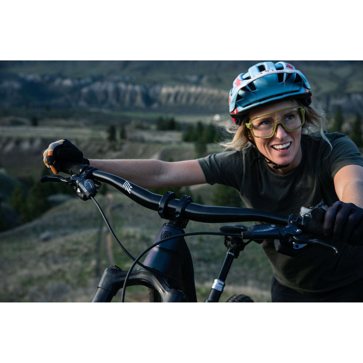 AH1 35 - Title MTB Black Alloy Handlebar Mounted On Trail Bike Casey Brown