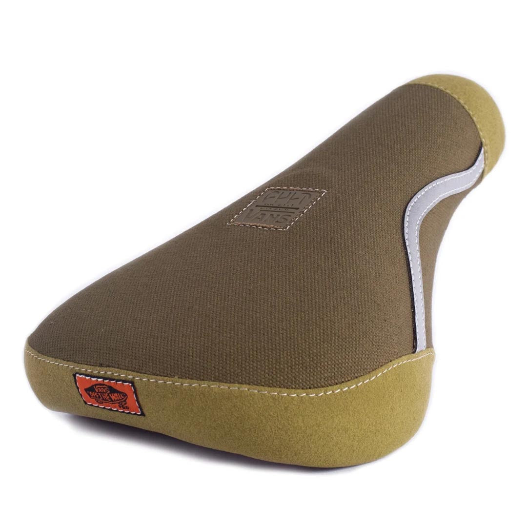 Cult X Vans Old Skool Padded Pivotal Seat - Green, Gum Base