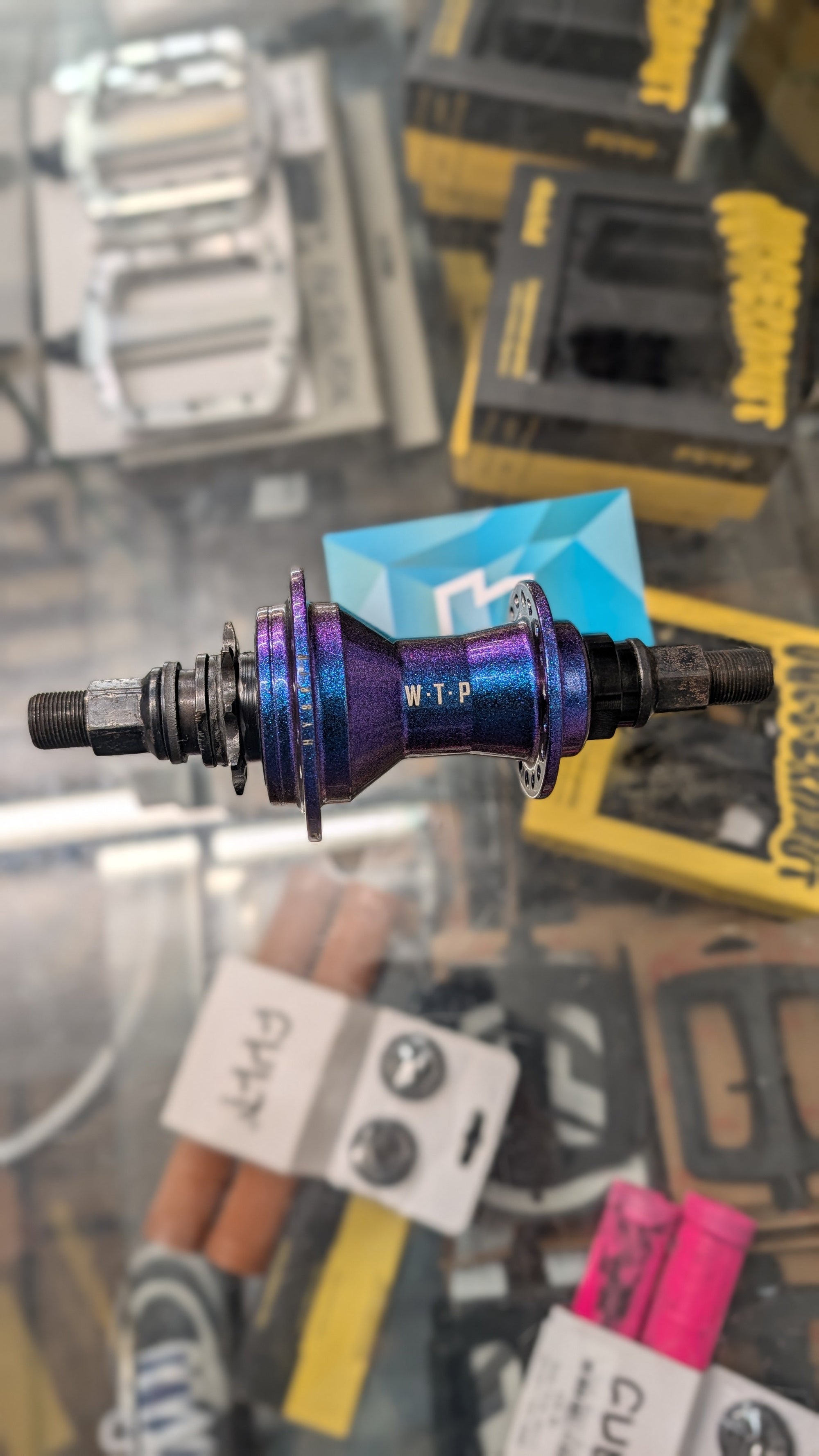 WeThePeople Hybrid Hub Galactic Purple LHD - Second Hand