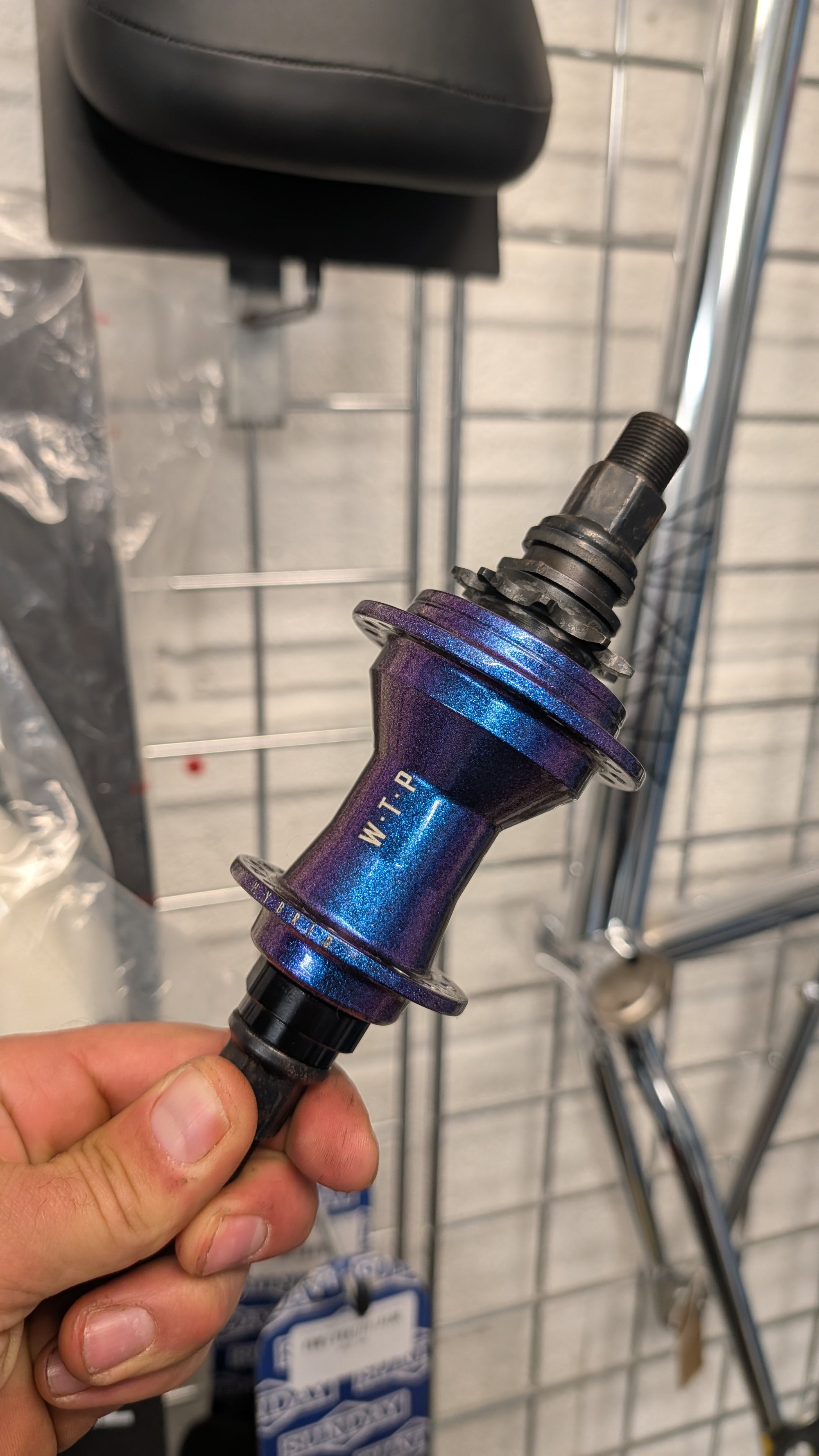 WeThePeople Hybrid Hub Galactic Purple LHD - Second Hand