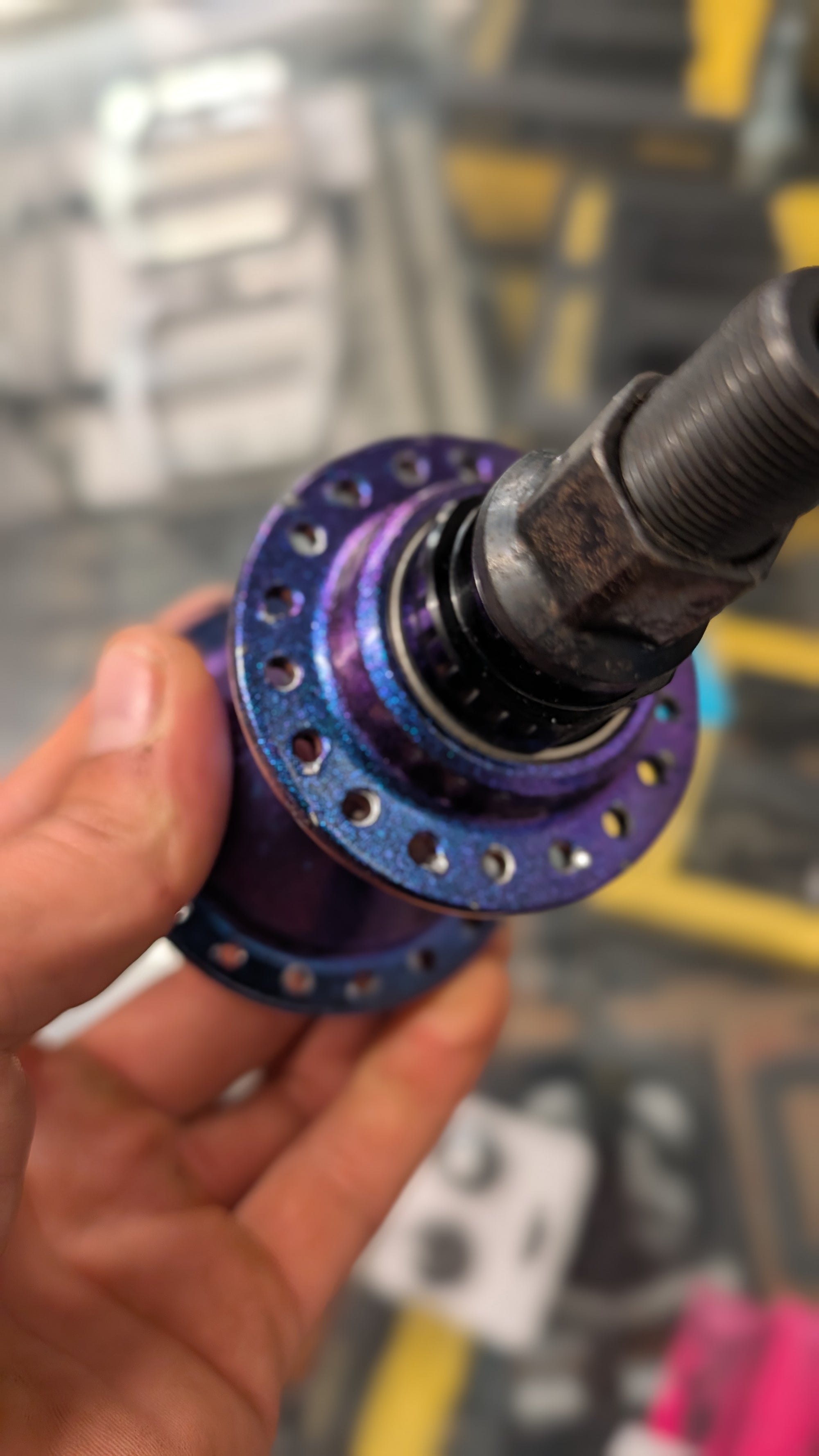 WeThePeople Hybrid Hub Galactic Purple LHD - Second Hand