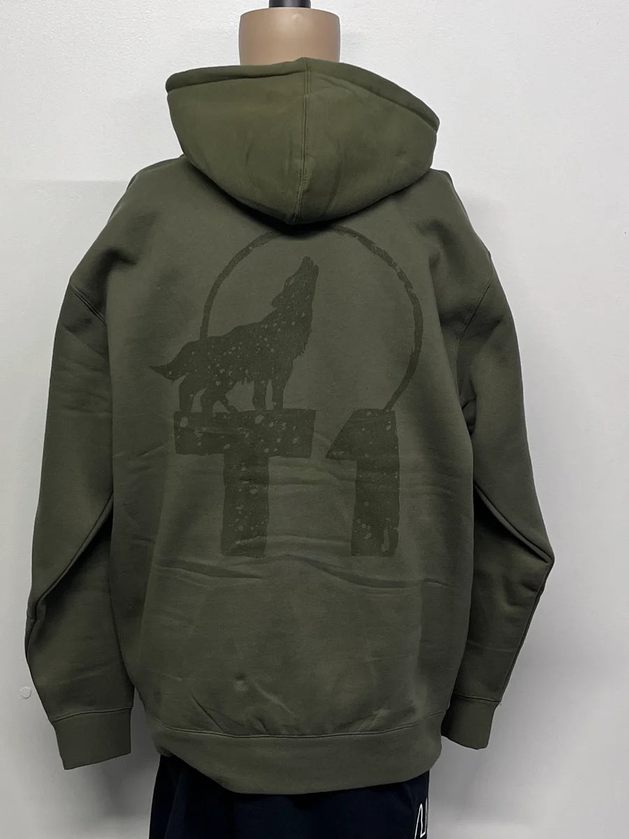 T1 Wolf Zip Hoodie Olive