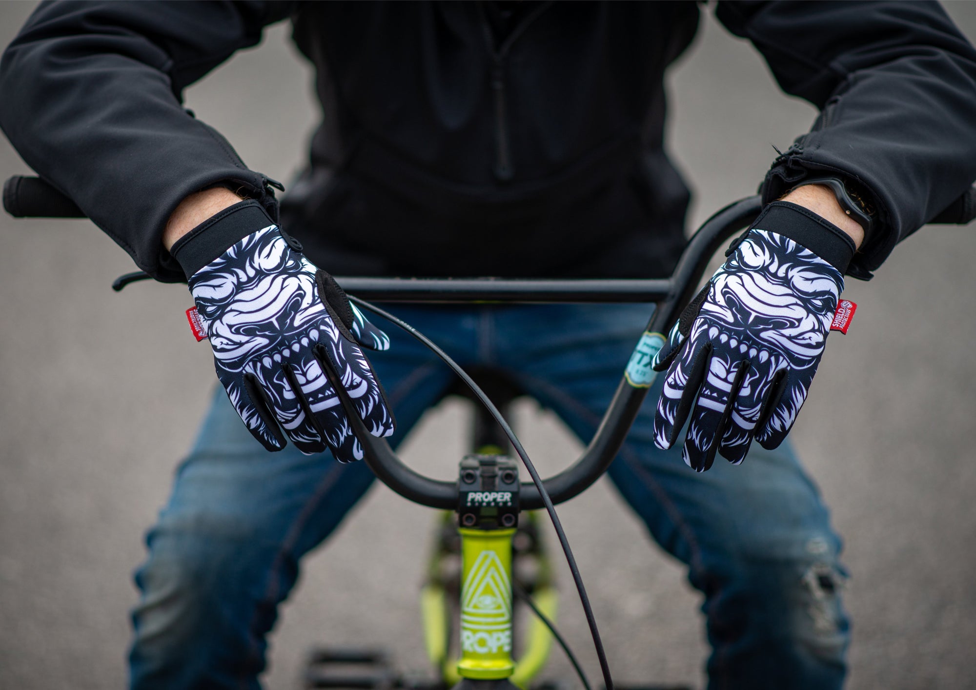 Shield Protectives Gloves - King - Waller BMX