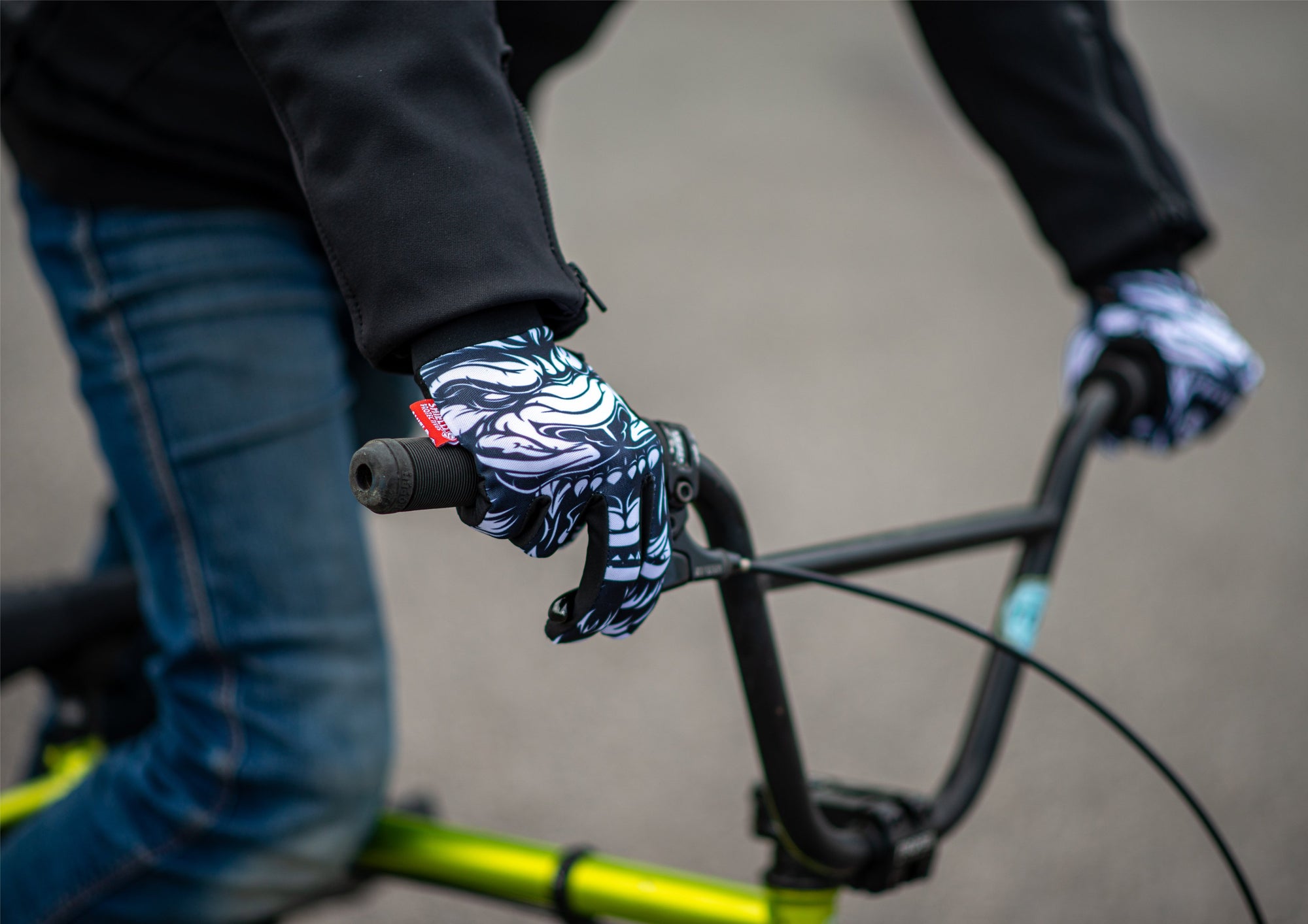 Shield Protectives Gloves - King - Waller BMX