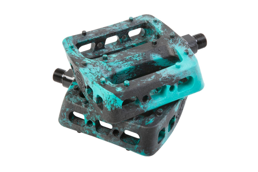 Odyssey Twisted PRO Pedals