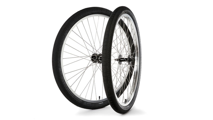 S&M Covid Cruiser 26" Wheelset Silver With Black Tyres